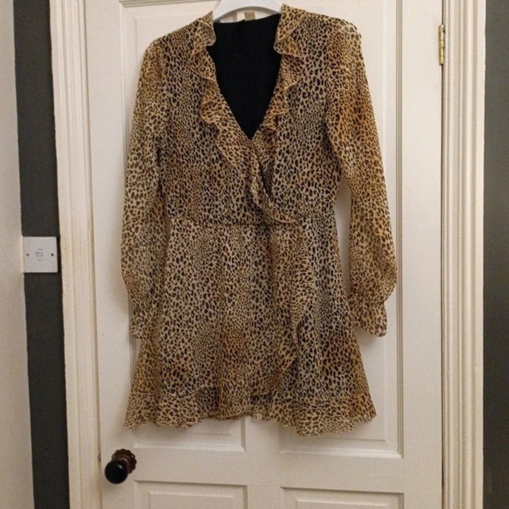 Elegant Animal Print Ruffle Blouse